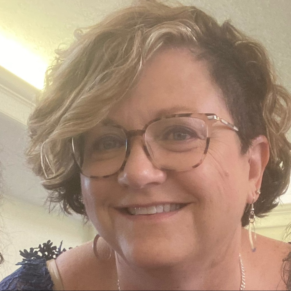 Meet your Posher, Renee